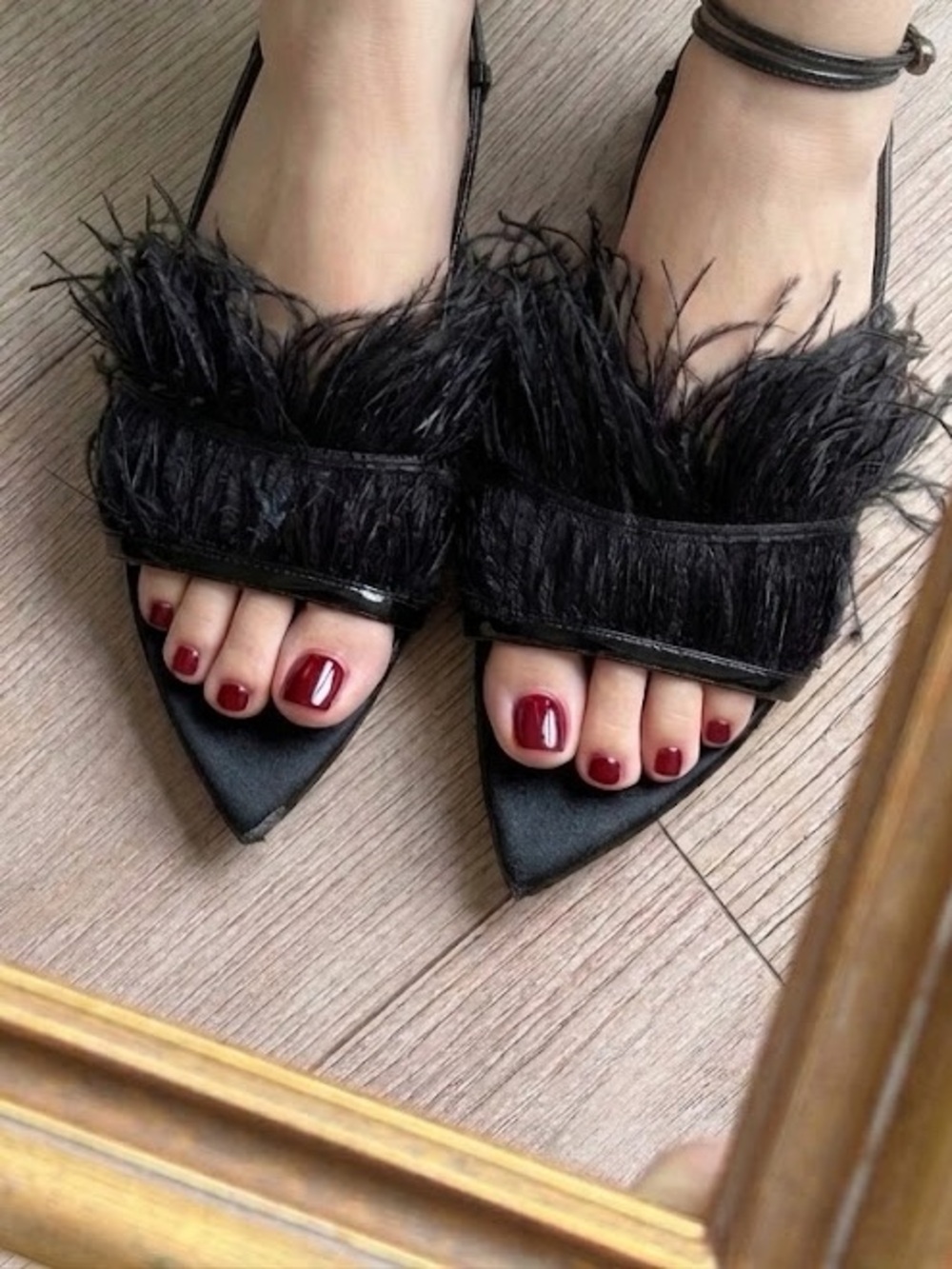 Saint Laurent Ostrich Black Feather-Trim Pointed sandals - Picture 15 of 17